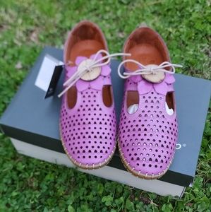 Spring Step Sunflowery Shoes, size 38, Purple